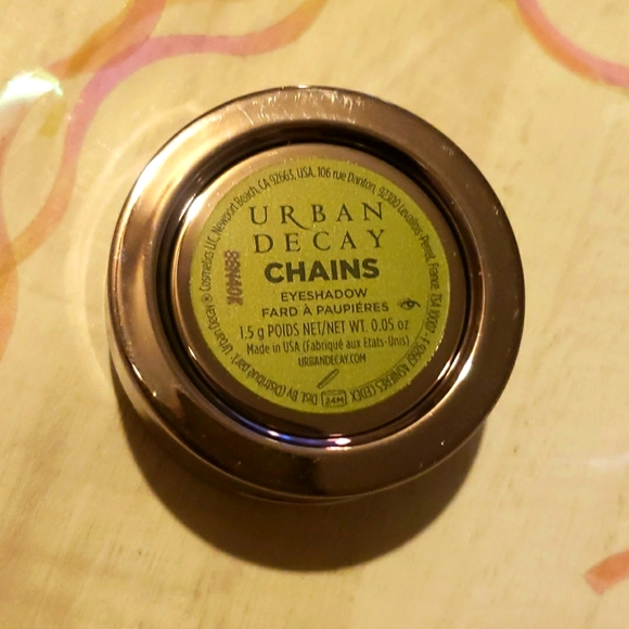 💙🌟🧚♀️CHAINS Urban Decay DISCONTINUED Eyeshadow NWOB - Picture 6 of 8